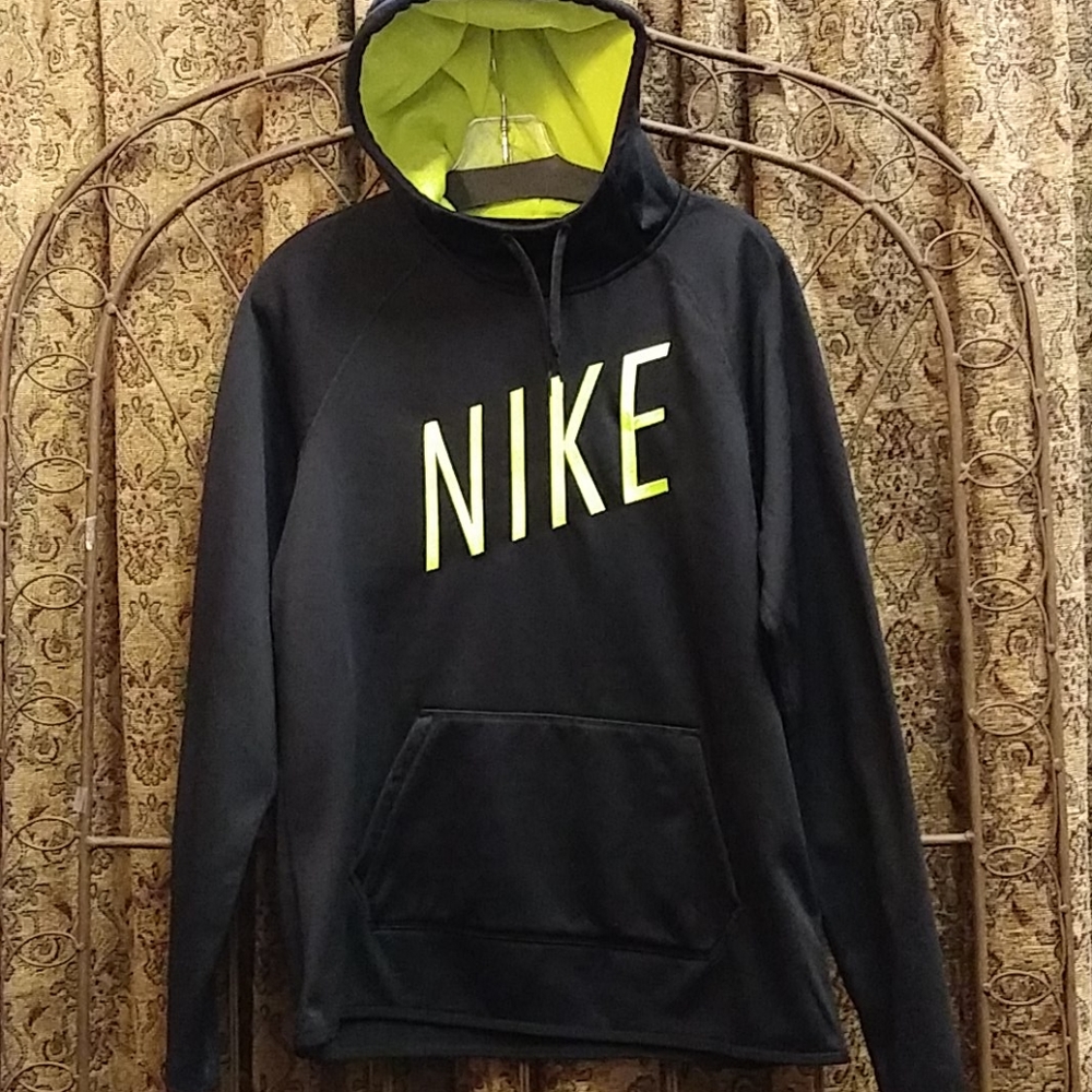Nike Dri-Fit Black & Yellow Hoodie Size Medium